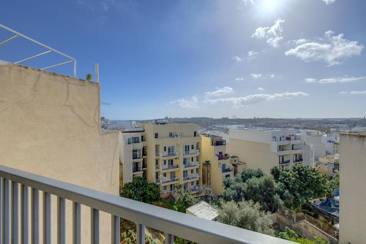 Modern 3 Bedroom Apartment In Central Sliema Exterior foto