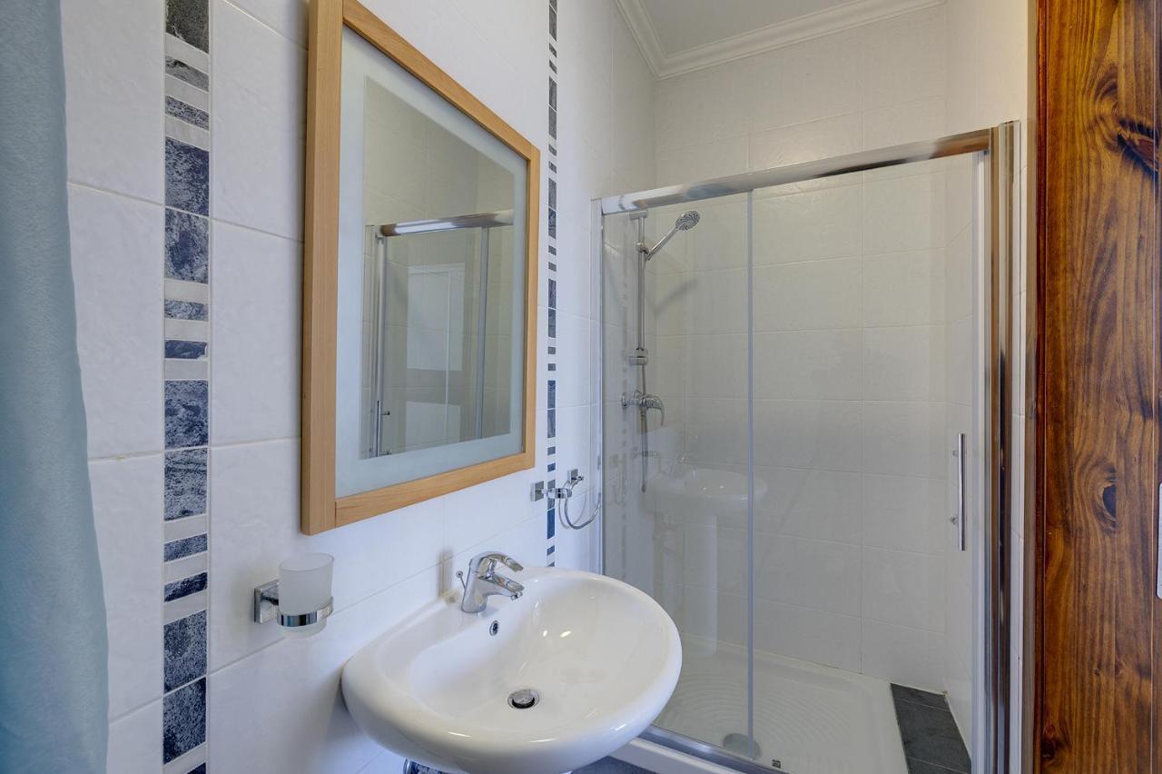 Modern 3 Bedroom Apartment In Central Sliema Exterior foto